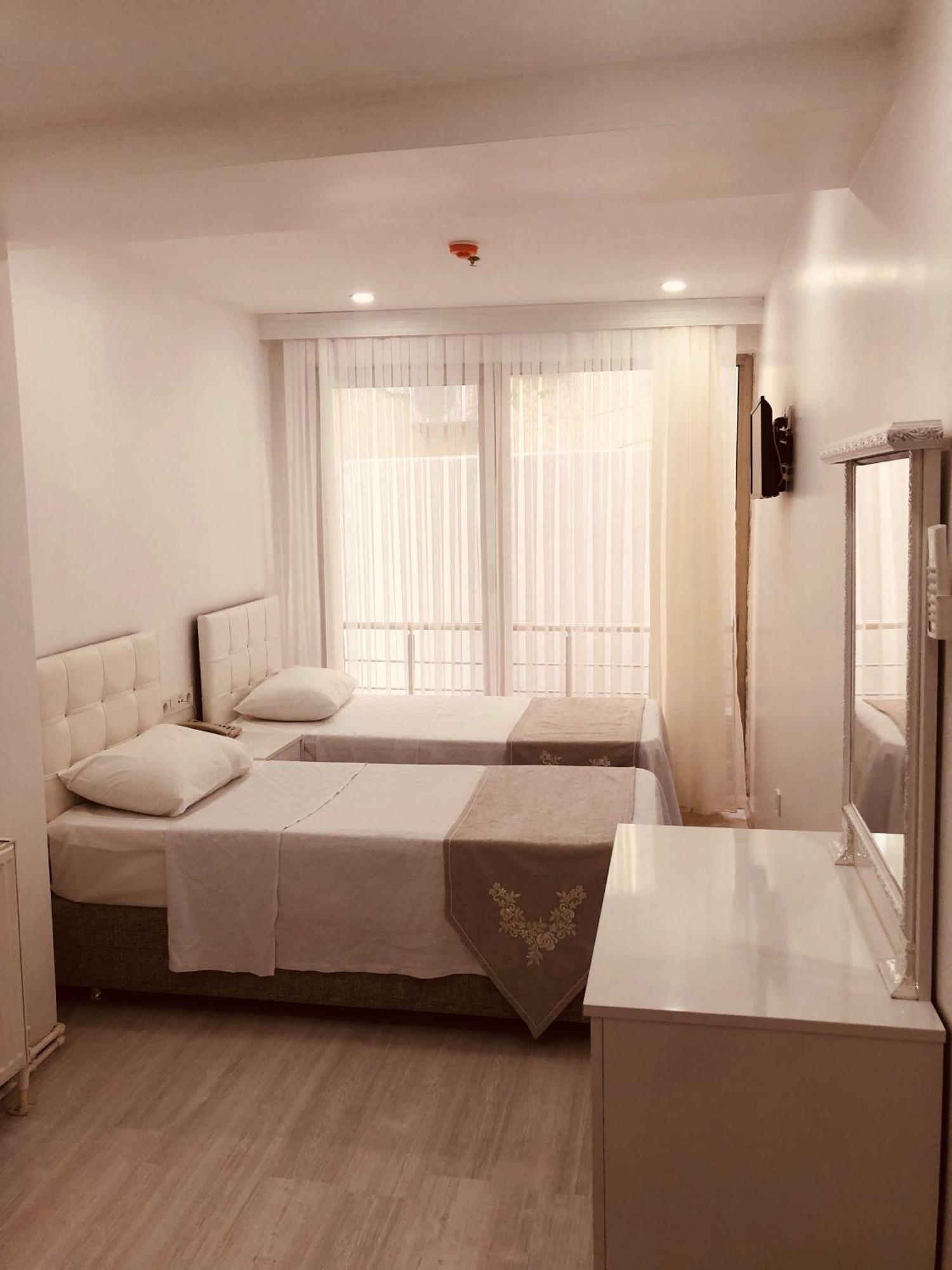 Beyhan Hotel Истанбул Екстериор снимка